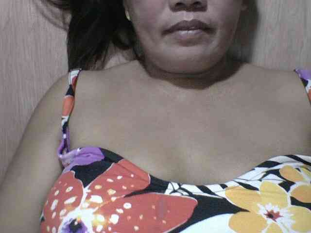 PinayAnna webcam