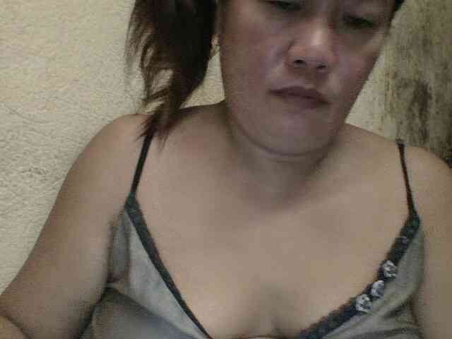 PinayAnna webcam