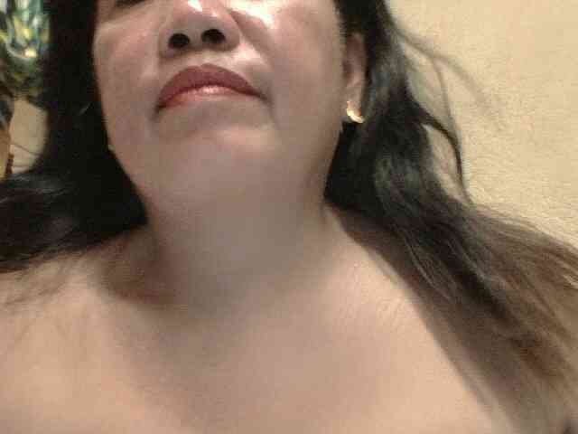 PinayAnna webcam