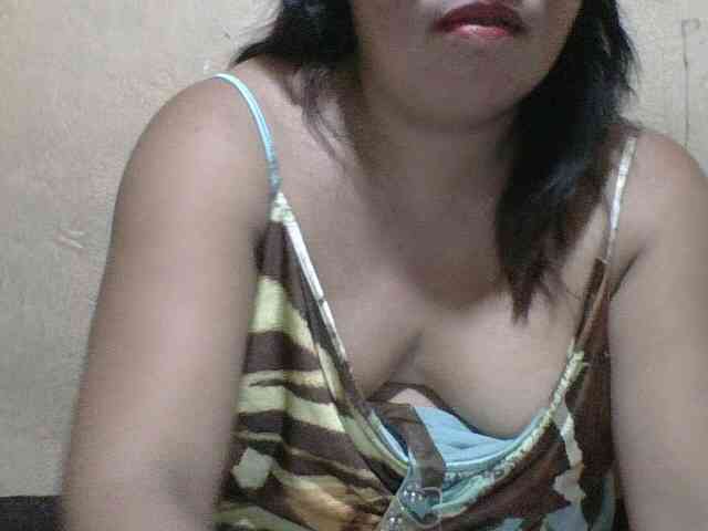 PinayAnna webcam