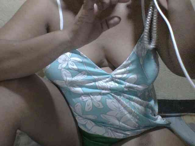 PinayAnna webcam