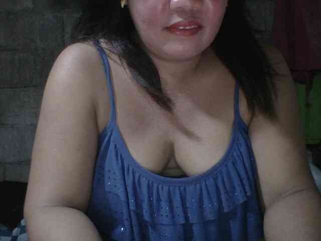 PinayAnna webcam