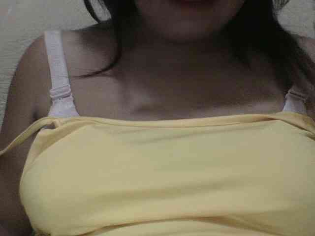 PinayAnna webcam