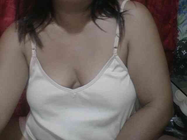 PinayAnna webcam