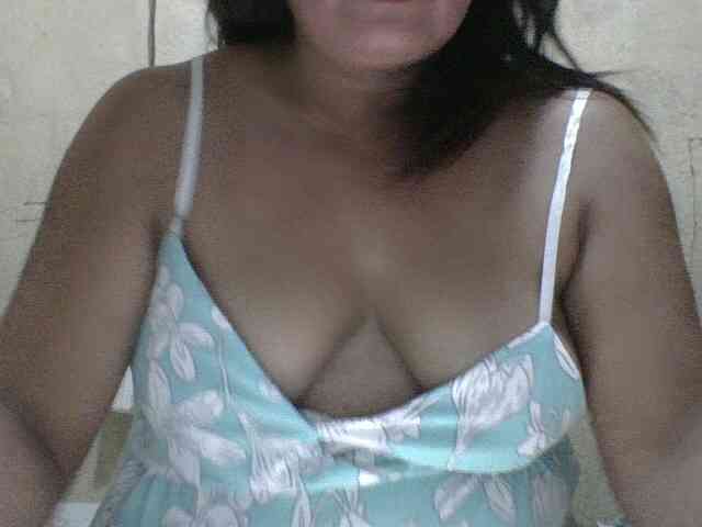 PinayAnna webcam