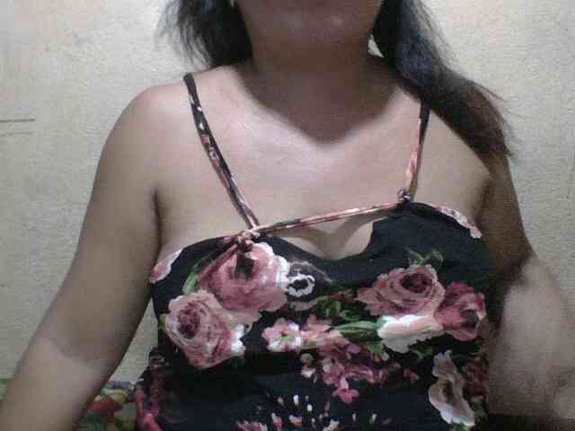 PinayAnna webcam