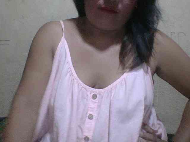 PinayAnna webcam
