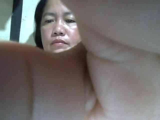 PinayAnna webcam