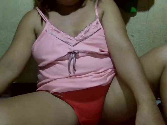 PinayAnna webcam