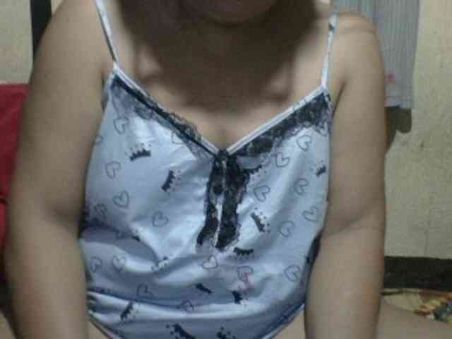 PinayAnna webcam
