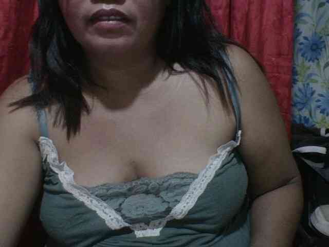 PinayAnna webcam