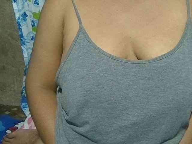 PinayAnna