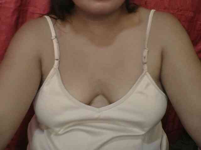 PinayAnna webcam
