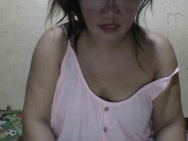 PinayAnna webcam