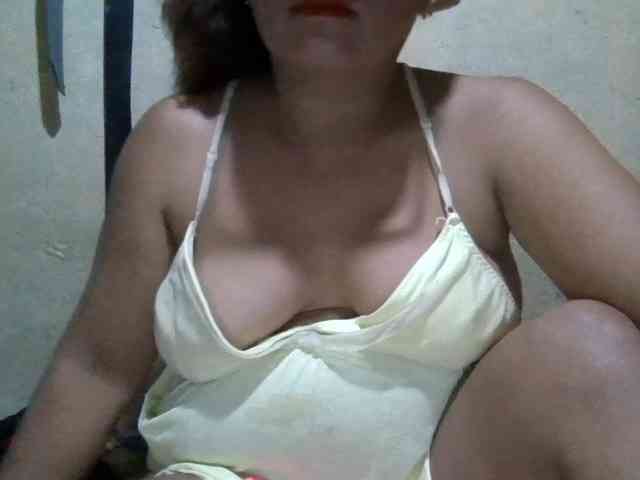 PinayAnna webcam