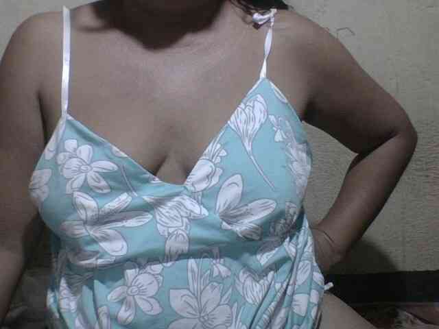 PinayAnna webcam