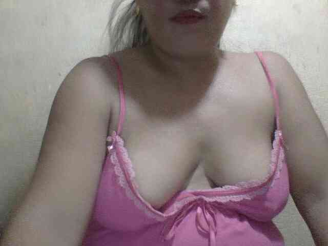 PinayAnna webcam