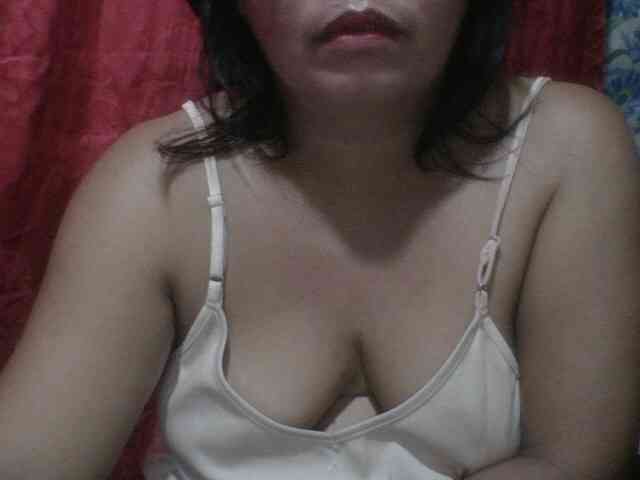 PinayAnna webcam