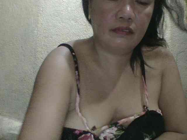 PinayAnna webcam