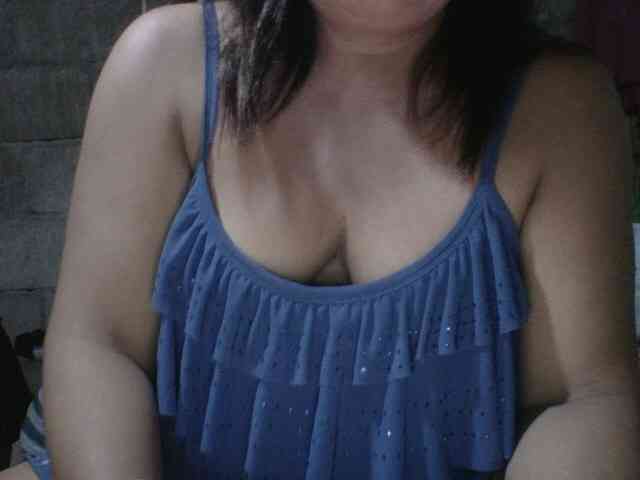 PinayAnna webcam