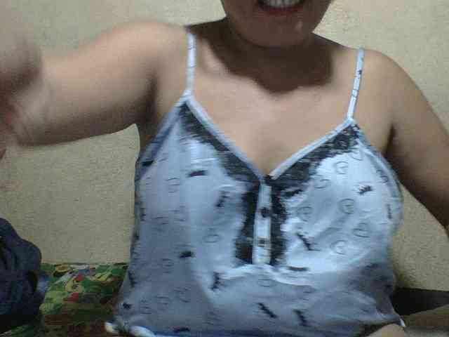 PinayAnna webcam