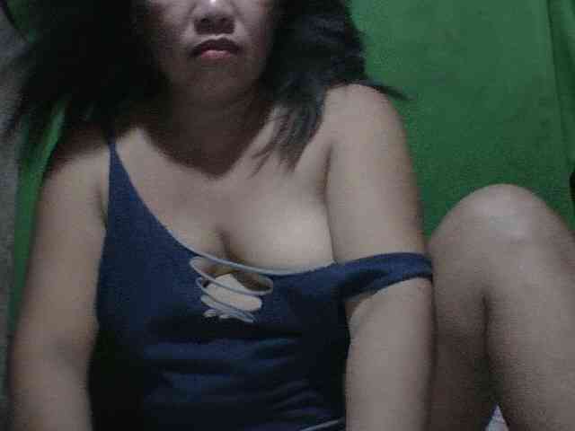 PinayAnna webcam