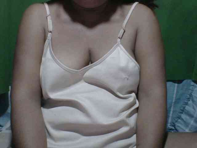 PinayAnna webcam