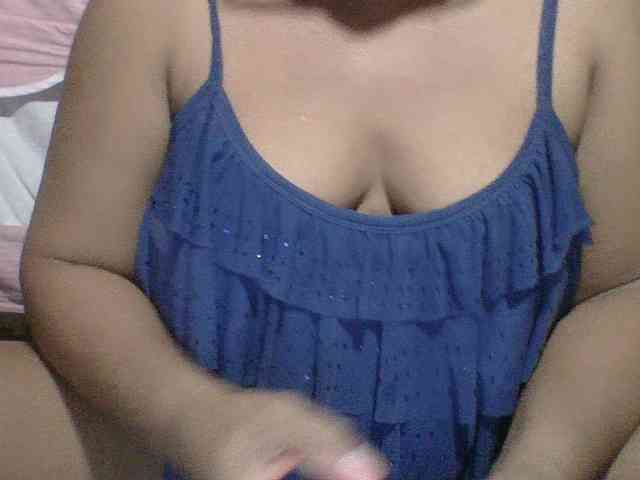 PinayAnna webcam