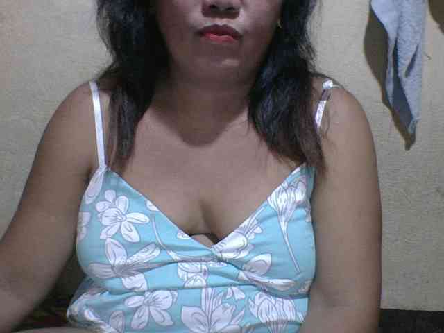 PinayAnna webcam