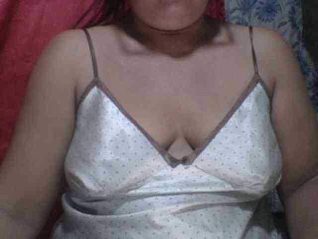 PinayAnna webcam