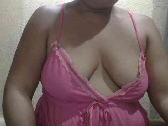 PinayAnna webcam