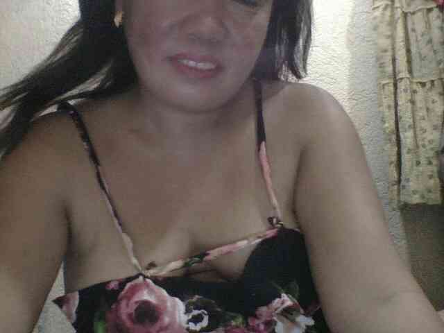 PinayAnna webcam