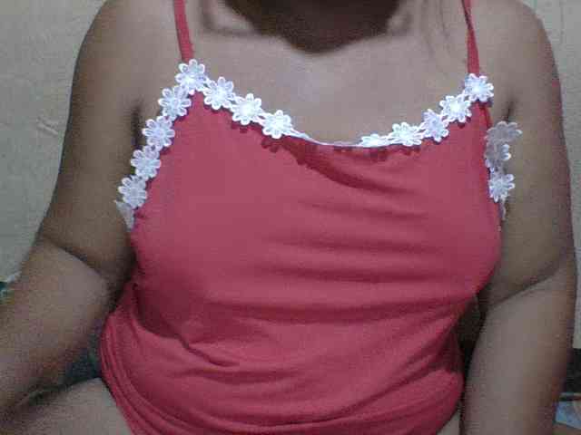 PinayAnna webcam