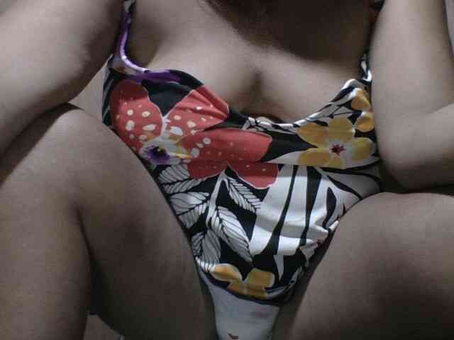 PinayAnna webcam