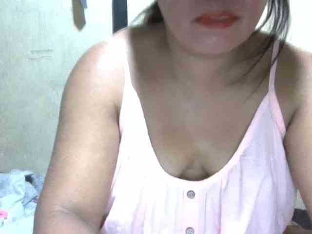 PinayAnna webcam