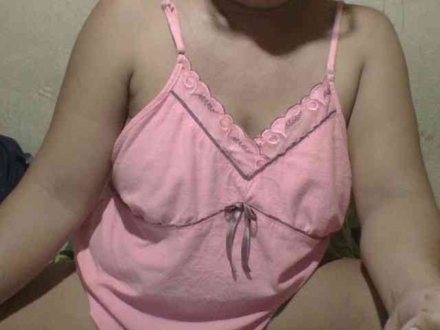 PinayAnna webcam