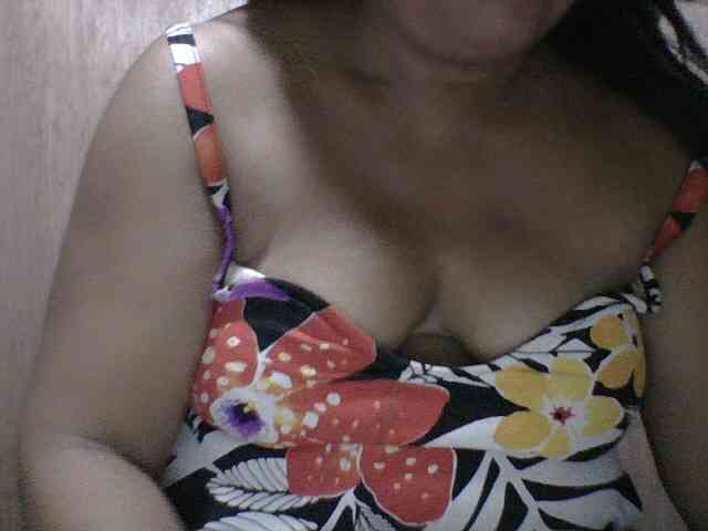 PinayAnna webcam