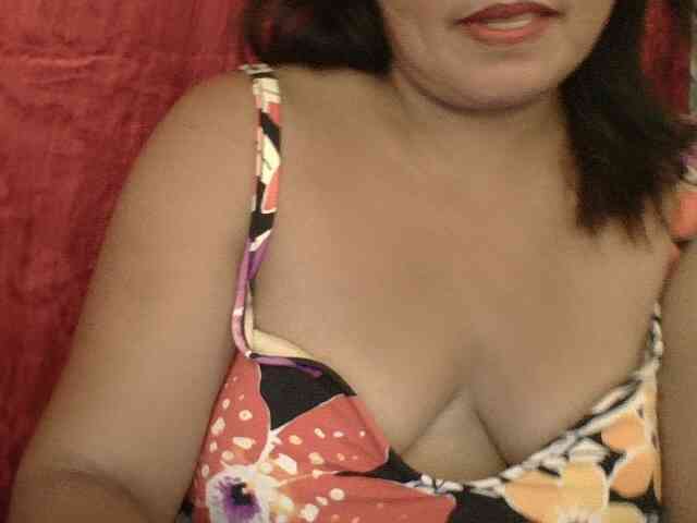 PinayAnna webcam