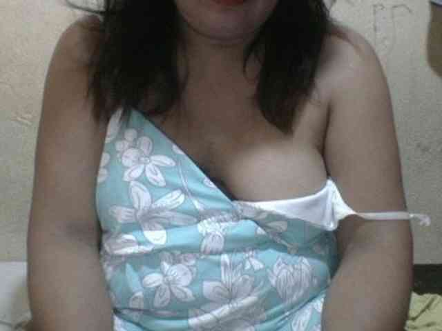 PinayAnna webcam