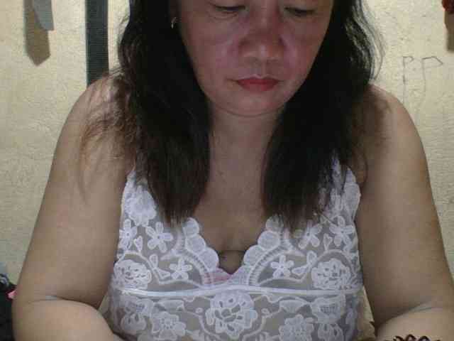 PinayAnna webcam