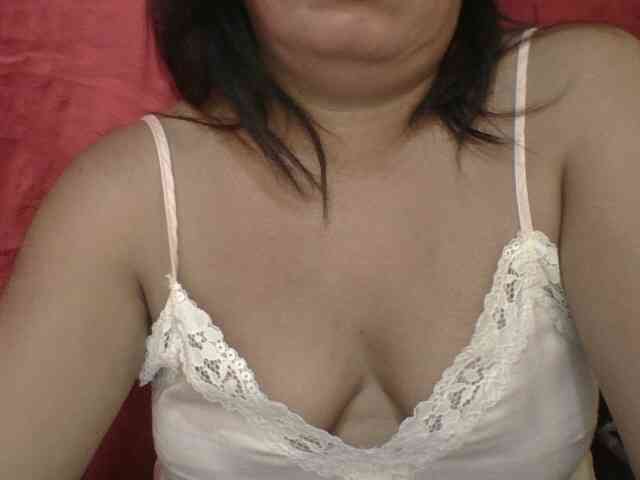 PinayAnna webcam