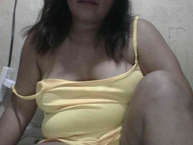 PinayAnna webcam