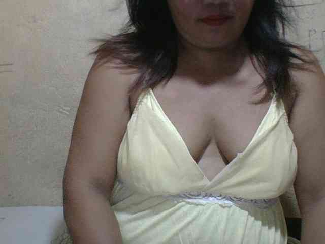 PinayAnna webcam