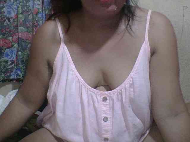 PinayAnna webcam