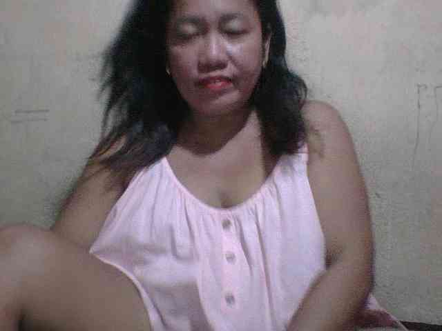PinayAnna webcam