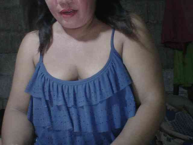 PinayAnna webcam