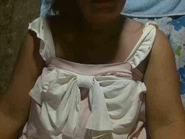 PinayAnna webcam