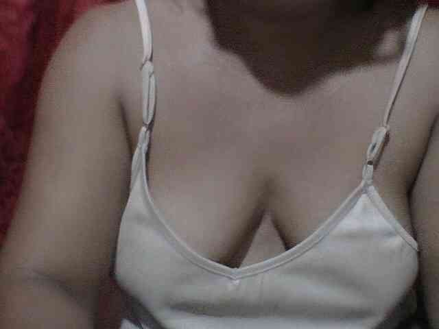 PinayAnna webcam