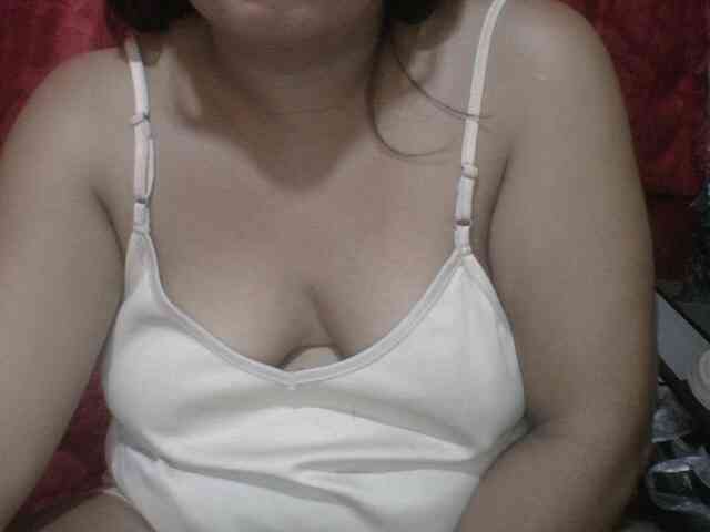 PinayAnna webcam