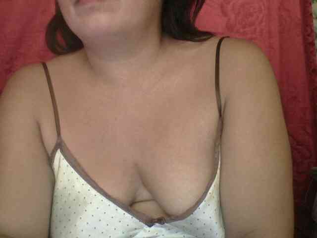 PinayAnna webcam